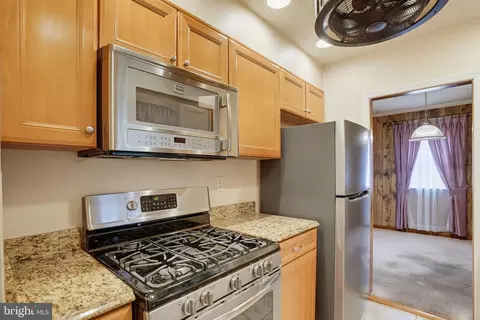 Kitchen - 159 Evergreen Dr, Dover, DE 19901 photo 6 of 6