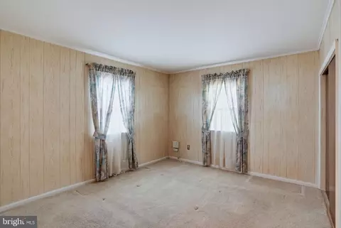 Bedroom - 159 Evergreen Dr, Dover, DE 19901 photo 6 of 7