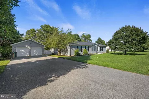 103 Saddlebrook Dr, Camden Wyoming, DE 19934