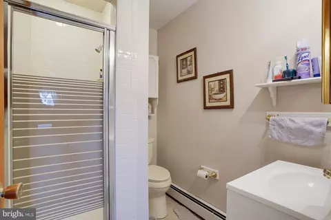 Bath - 30 Bertrand Dr, Dover, DE 19904 photo 4 of 5