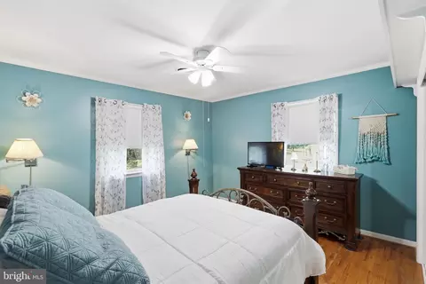 Bedroom - 101 N Fairfield Dr, Dover, DE 19901 photo 2 of 4