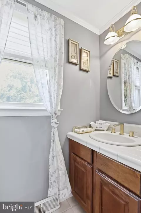 Bath - 101 N Fairfield Dr, Dover, DE 19901 photo 1 of 3