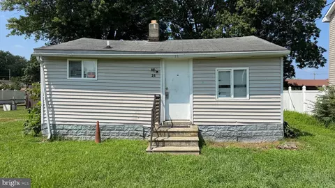 25 Reed St, Harrington, DE 19952