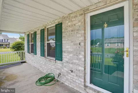 Exterior - 21 Crosley Ct, Dover, DE 19904 photo 1 of 4