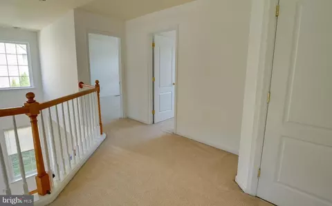 Entry Way - 219 Topaz Cir, Dover, DE 19904 photo 11 of 17