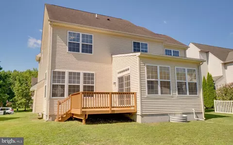 Exterior - 219 Topaz Cir, Dover, DE 19904 photo 7 of 9