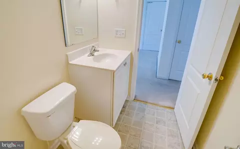 Entry Way - 219 Topaz Cir, Dover, DE 19904 photo 17 of 17