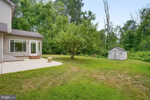 Exterior - 206 Beech Dr, Dover, DE 19904 photo 5 of 6