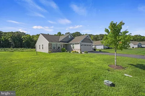 Exterior - 79 Laertes Dr, Dover, DE 19901 photo 2 of 6