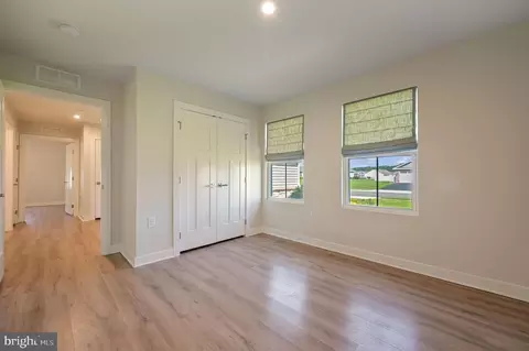 Entry Way - 79 Laertes Dr, Dover, DE 19901 photo 5 of 6