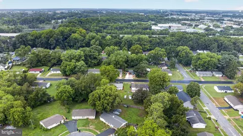 View/Area - 210 S Governors Blvd, Dover, DE 19901 photo 7 of 8
