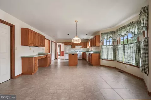 Kitchen - 22 Dimondi Ct, Dover, DE 19901 photo 5 of 5