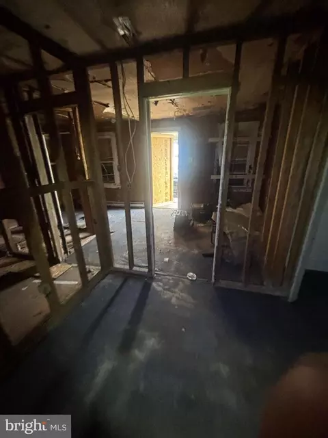 Entry Way - 415 W Division St, Dover, DE 19904 photo 20 of 21