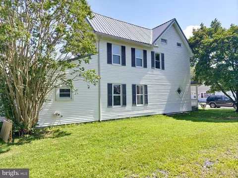 Exterior - 100 Third St, Harrington, DE 19952 photo 1 of 4