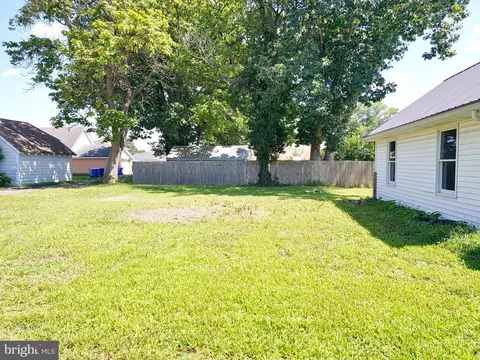 Exterior - 100 Third St, Harrington, DE 19952 photo 2 of 4