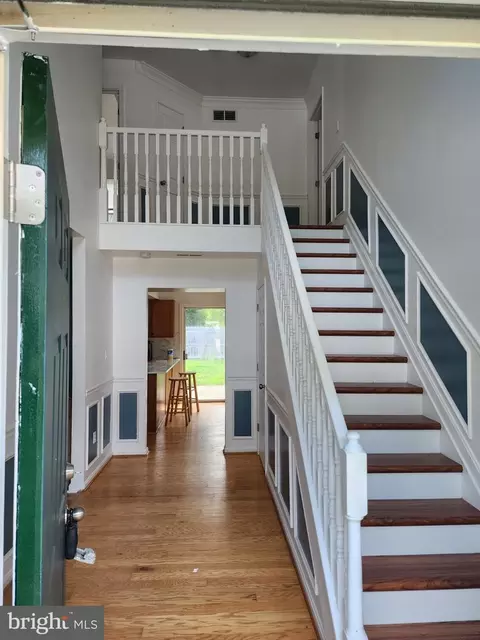 Entry Way - 107 Matthew, Dover, DE 19904 photo 2 of 2