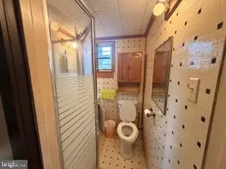 Entry Way - 40 Asbury Ave, Dover, DE 19901 photo 10 of 18