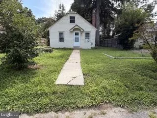 Entry Way - 40 Asbury Ave, Dover, DE 19901 photo 2 of 18