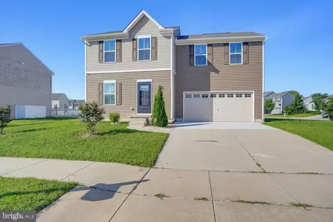 Exterior - 610 Swallowtail Way, Dover, DE 19901 photo 2 of 3