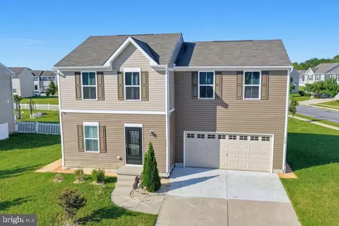 Exterior - 610 Swallowtail Way, Dover, DE 19901 photo 1 of 3