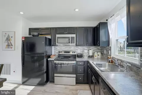 Kitchen - 610 Swallowtail Way, Dover, DE 19901 photo 1 of 2