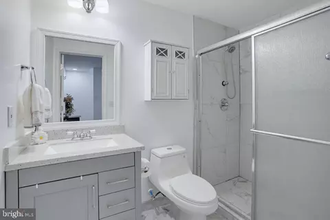 Bath - 610 Swallowtail Way, Dover, DE 19901 photo 1 of 2