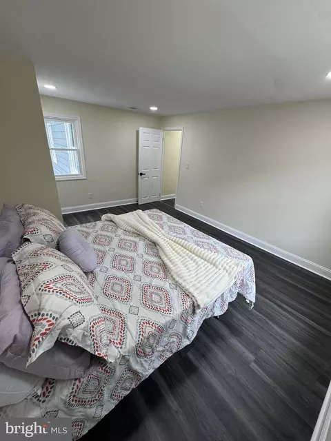 Bedroom - 403 Main St, Dover, DE 19901 photo 3 of 6