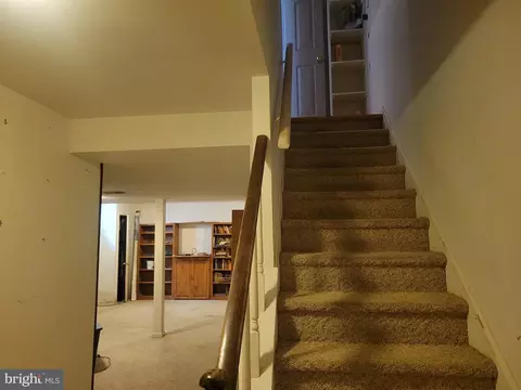 Entry Way - 27 Heritage Dr, Dover, DE 19904 photo 1 of 6