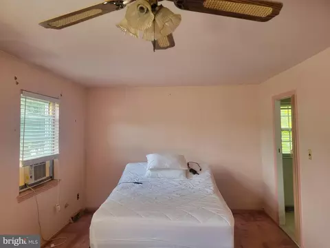 Bedroom - 27 Heritage Dr, Dover, DE 19904 photo 1 of 8