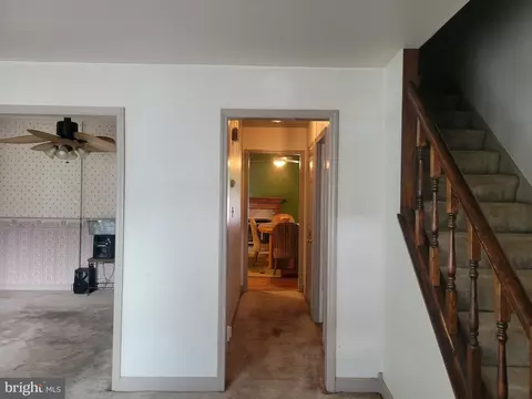 Entry Way - 27 Heritage Dr, Dover, DE 19904 photo 3 of 6