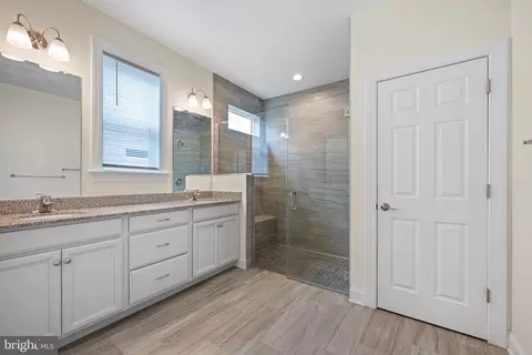 Entry Way - 38 Leander Dr, Dover, DE 19904 photo 1 of 10