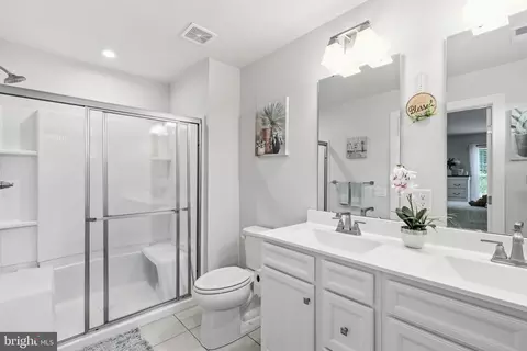 Bath - 357 Laertes Dr, Dover, DE 19901 photo 2 of 2