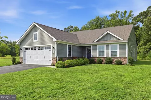 Exterior - 357 Laertes Dr, Dover, DE 19901 photo 2 of 5