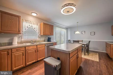 Kitchen - 8 Platinum Dr, Dover, DE 19901 photo 4 of 6