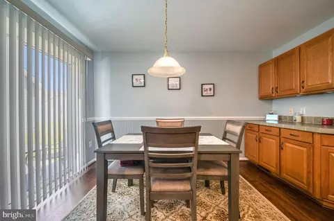 Dining - 8 Platinum Dr, Dover, DE 19901 photo 4 of 5