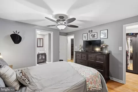 Bedroom - 848 Schoolhouse Ln, Dover, DE 19904 photo 3 of 7