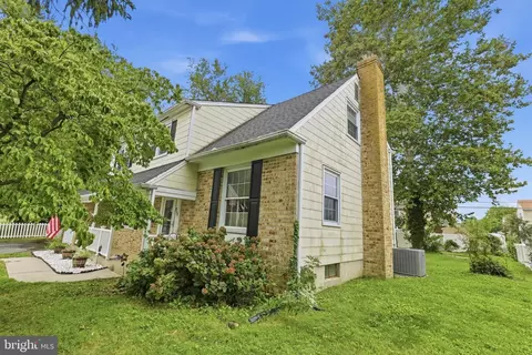 Exterior - 848 Schoolhouse Ln, Dover, DE 19904 photo 4 of 6
