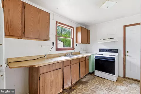 Kitchen - 1116 Janes Rd, Dover, DE 19901 photo 1 of 2