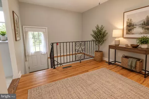 Entry Way - 300 David Hall Rd, Dover, DE 19904 photo 2 of 4