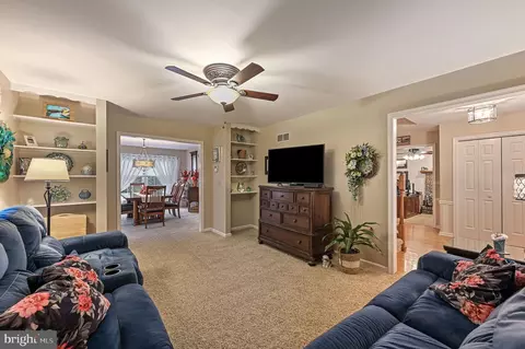 Entry Way - 134 Brandywine Dr, Dover, DE 19904 photo 2 of 3
