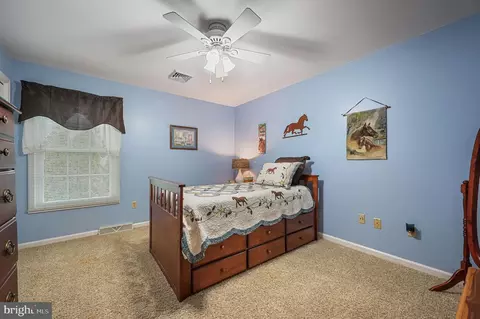 Bedroom - 134 Brandywine Dr, Dover, DE 19904 photo 4 of 9