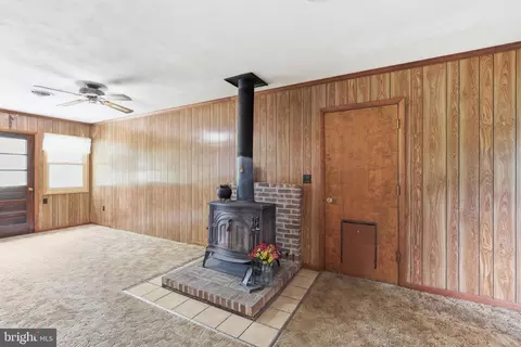 Living - 1453 E Denneys, Dover, DE 19901 photo 1 of 1