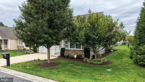 Exterior - 47 Siltstone Dr, Dover, DE 19901 photo 4 of 4