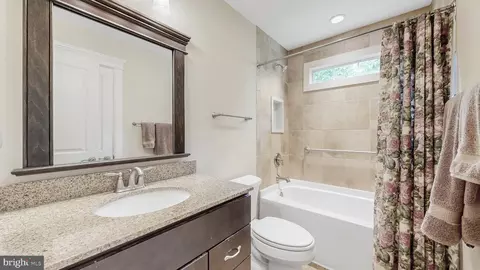 Bath - 47 Siltstone Dr, Dover, DE 19901 photo 1 of 2