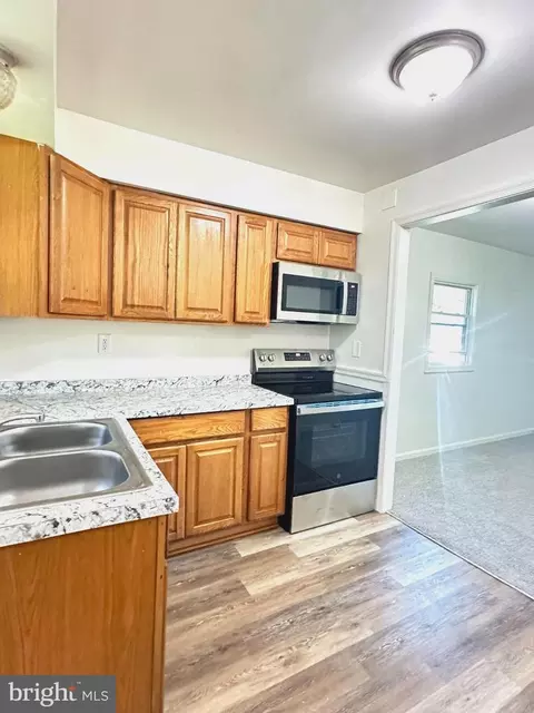 Kitchen - 6 Washington Pl, Dover, DE 19901 photo 3 of 3