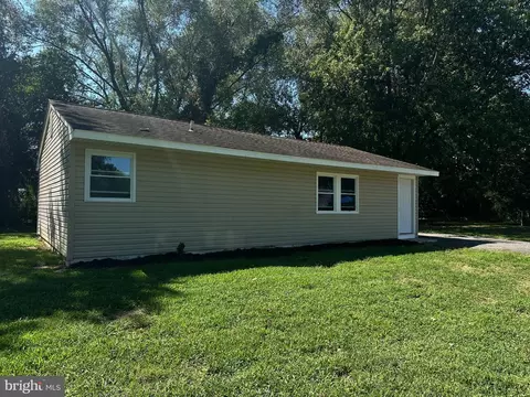 Exterior - 6 Washington Pl, Dover, DE 19901 photo 1 of 1