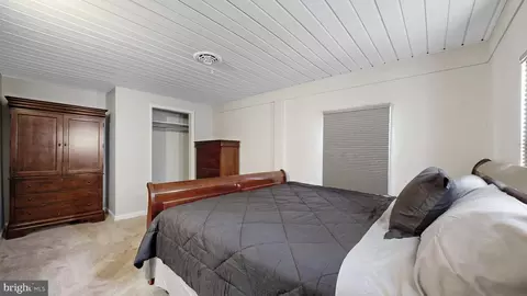 Bedroom - 43 Wayne Dr, Dover, DE 19901 photo 1 of 6