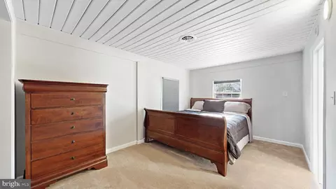 Bedroom - 43 Wayne Dr, Dover, DE 19901 photo 6 of 6