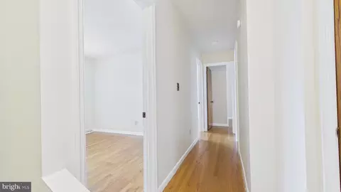 Entry Way - 576 Crawford Ave, Dover, DE 19901 photo 11 of 17