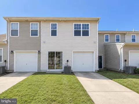 Exterior - 133 Lady Bug Dr, Dover, DE 19901 photo 2 of 2